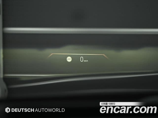 BMW 7 Series 2023 — Photo 11/20