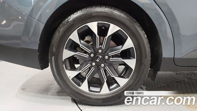 Kia Carnival 2020 — Фото 5/20