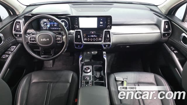 Kia Sorento 2023 — Фото 7/20