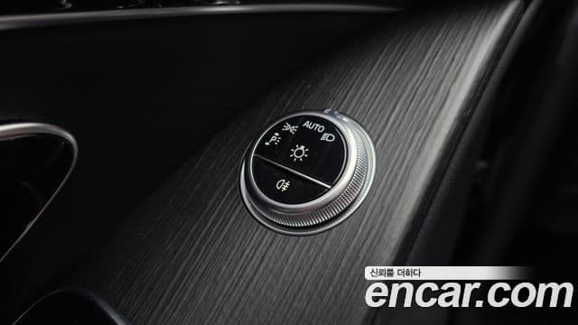 Mercedes-Benz S-Class 2021 — ფოტო 13/34