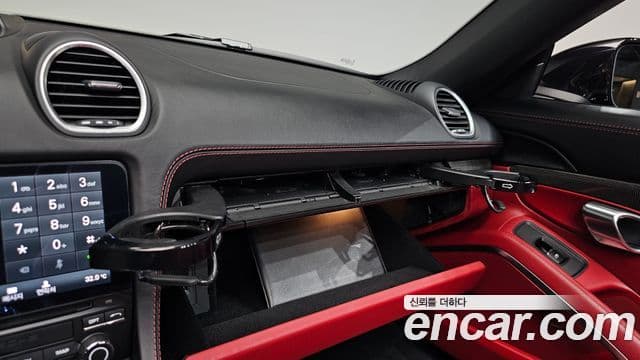 Porsche 718 Boxster 2019 — Şəkil 37/38
