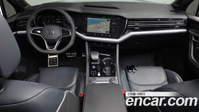 Volkswagen Touareg 2024 — Photo 23/36
