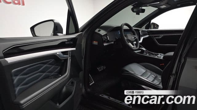 Volkswagen Touareg 2024 — Photo 12/36