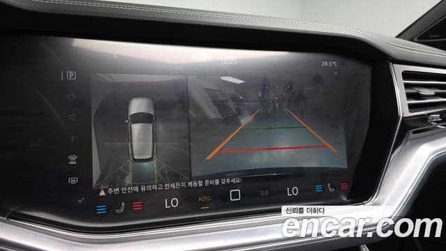 Volkswagen Touareg 2024 — Photo 17/36