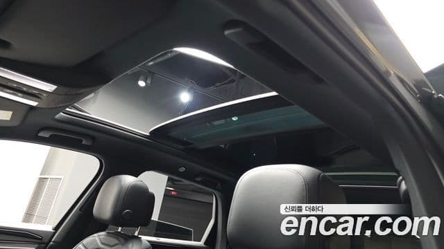 Volkswagen Touareg 2024 — Photo 15/36