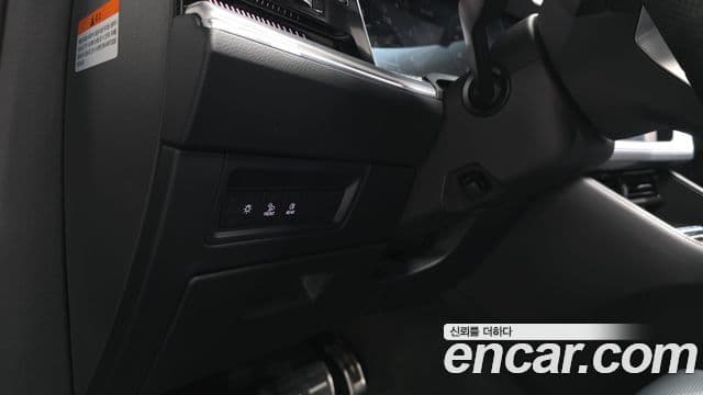 Volkswagen Touareg 2024 — Photo 27/36