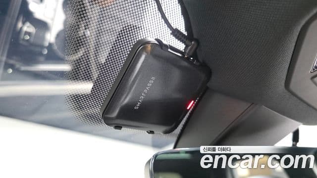 Volkswagen Touareg 2024 — Photo 8/36