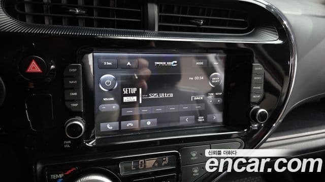Toyota Prius C 2019 — Şəkil 11/31
