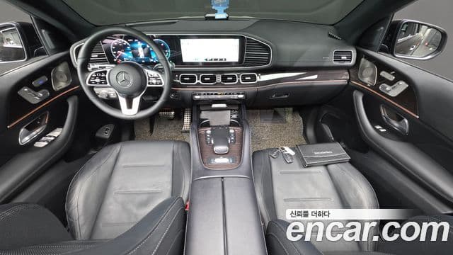 Mercedes-Benz GLE-Class 2021 — ფოტო 10/36