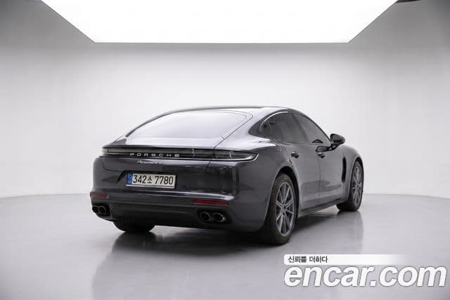 Porsche Panamera 2025 — Photo 12/20