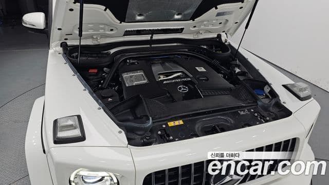 Mercedes-Benz G-Class 2024 — Photo 4/36
