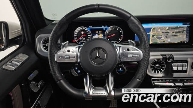 Mercedes-Benz G-Class 2024 — Photo 17/36