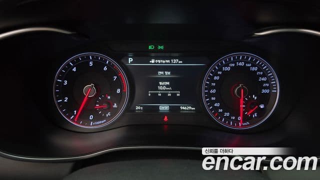 Genesis G70 2019 — Şəkil 13/20