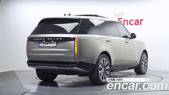 Land Rover Range Rover 2024 — Photo 10/20