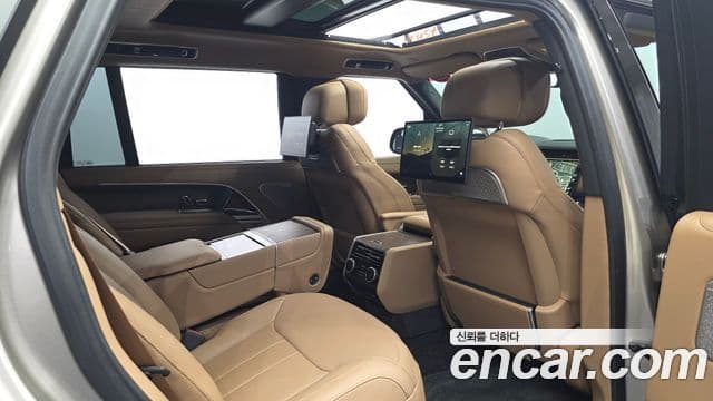 Land Rover Range Rover 2024 — Photo 3/20