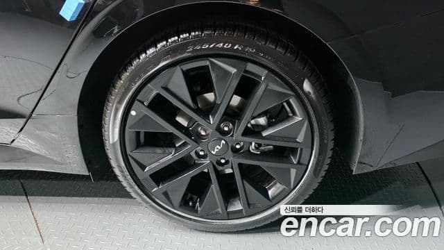 Kia K5 2025 — Şəkil 27/37