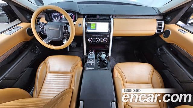 Land Rover Discovery 5 2020 — Şəkil 31/37