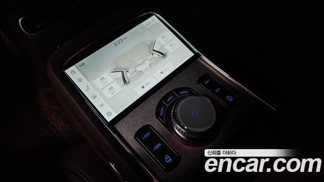 Genesis G90 2024 — Photo 23/34
