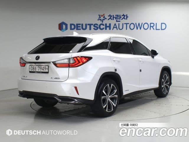 Lexus RX450h 2018 — ფოტო 17/20