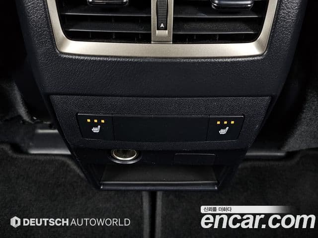 Lexus RX450h 2018 — ფოტო 14/20