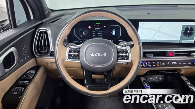 Kia Sorento 2023 — Фото 13/20