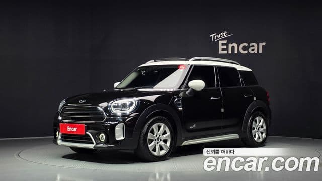 Mini Cooper D Countryman 2021 — Фото 1/20