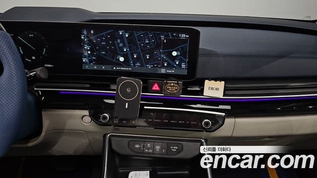 Kia Carnival 2024 — Şəkil 9/20