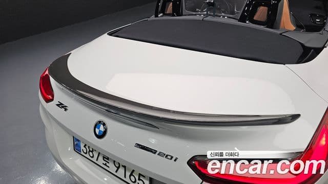 BMW Z4 2020 — Photo 32/34