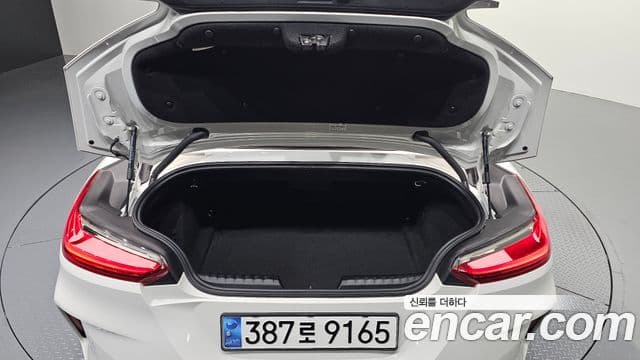 BMW Z4 2020 — Photo 8/34