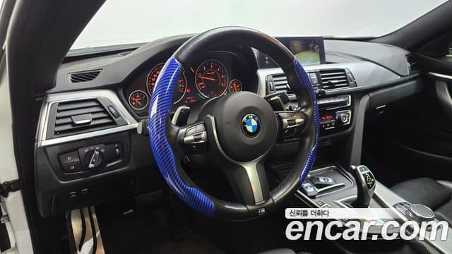 BMW 4 Series 2018 — Photo 19/32