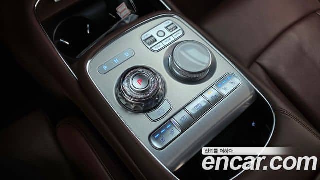 Genesis G90, 2022