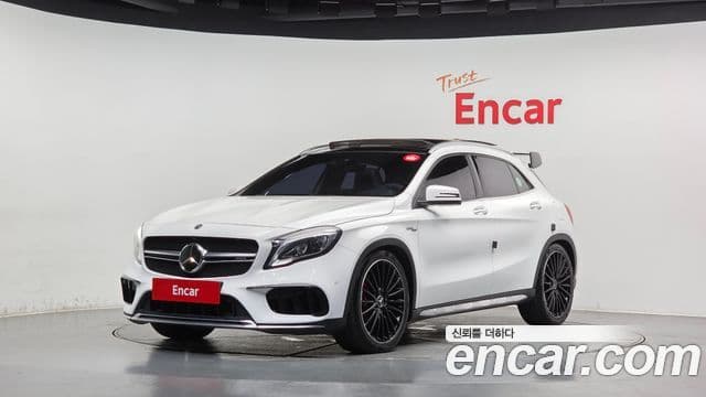 Mercedes-Benz GLA-Class 2018 — ფოტო 21/33