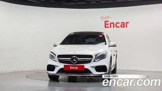 Mercedes-Benz GLA-Class 2018 — ფოტო 13/33