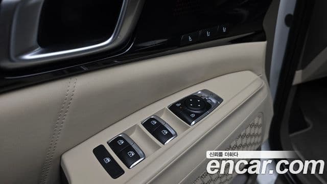 Kia Carnival 2024 — Şəkil 12/34