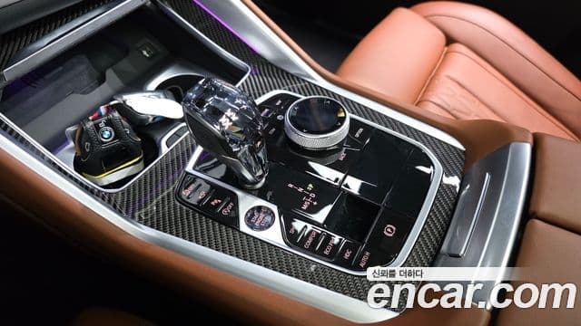 BMW X6 2023 — ფოტო 22/32