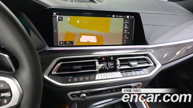 BMW X6 2023 — ფოტო 19/32