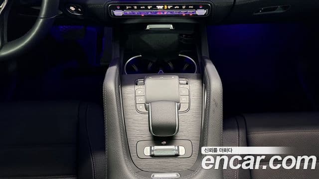 Mercedes-Benz GLE-Class 2023 — Photo 15/20