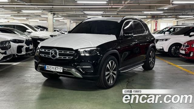 Mercedes-Benz GLE-Class 2026 — Photo 1/20