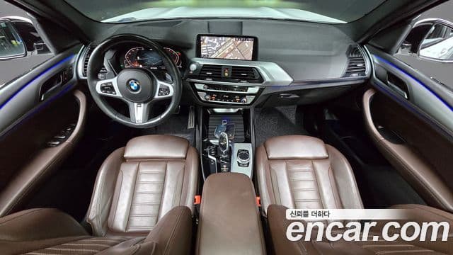 BMW X3 2020 — Photo 27/32