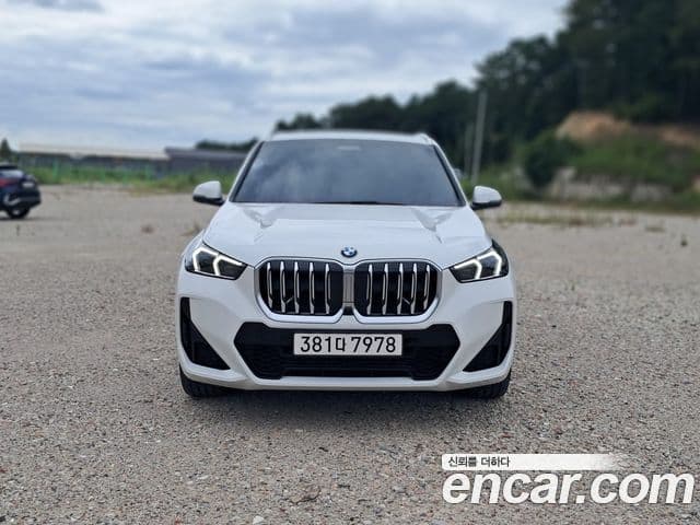 BMW X1 2023 — Photo 6/20