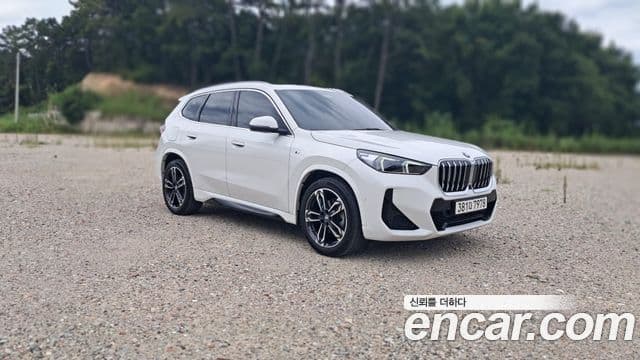 BMW X1 2023 — Photo 1/20