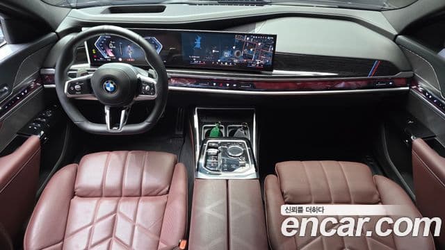 BMW 7 Series 2025 — Photo 5/31