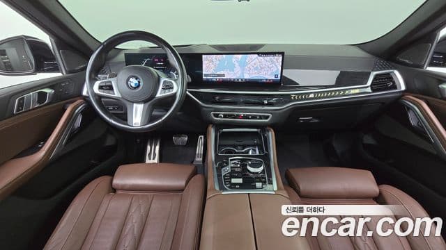 BMW X6 2023 — Photo 21/34