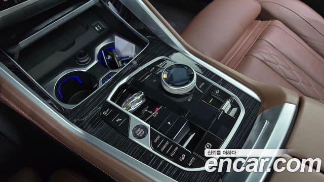 BMW X6 2023 — Photo 29/34