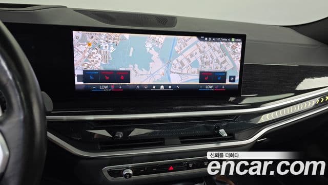 BMW X6 2023 — Photo 2/34