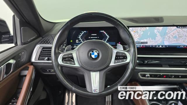 BMW X6 2023 — Photo 32/34