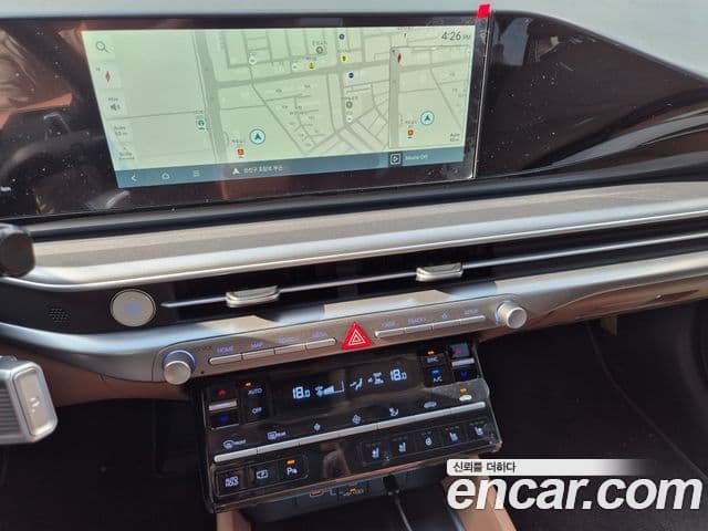Hyundai Grandeur Hybrid 2026 — Photo 10/19