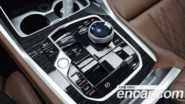 BMW X6 2024 — Photo 32/34