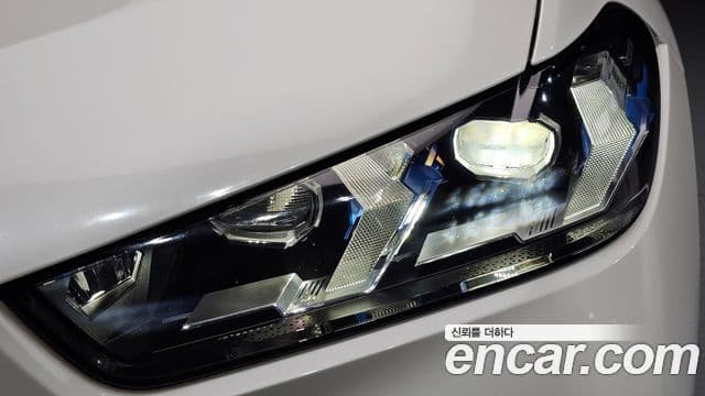 BMW X6 2024 — Photo 10/34