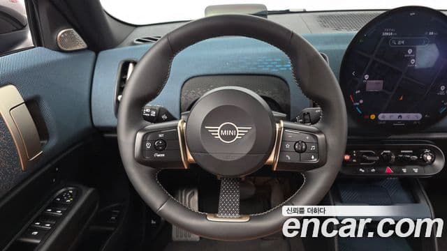 Mini Cooper S Countryman 2025 — Фото 12/20